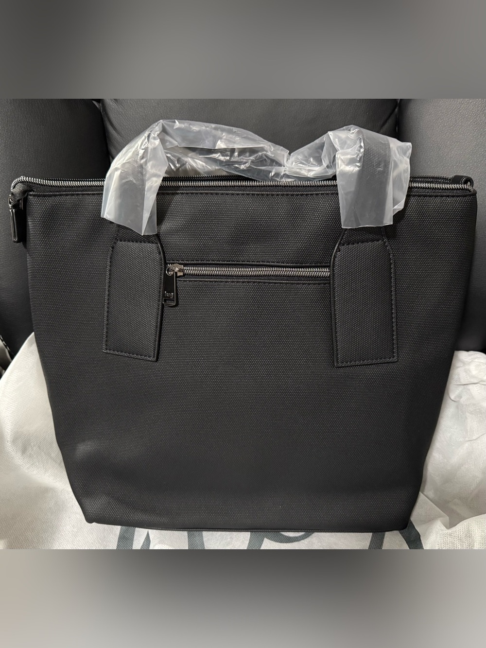 Lug Alto Matte Luce Black with Ice Pop Stitching NWT - Picture 7 of 8